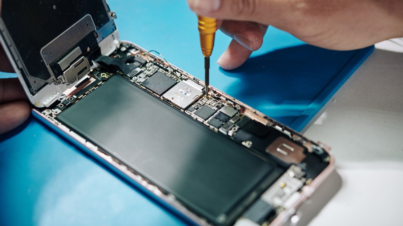 Secure Your Android Phone Before Repair: 3 Essential Steps